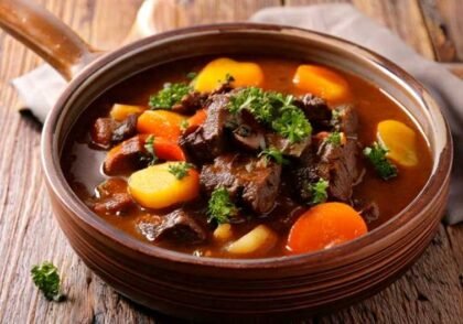 طرز تهیه بیف بورگینیون فرانسوی، خوشمزه از دل آشپزخانه فرانسه