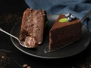 Gâteau au chocolat : comment le préparer et instructions complètes sur ses différentes variantes.