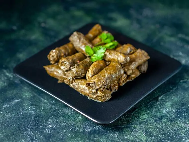 Comida favorita del sultán Solimán de los reyes otomanos 5 Dolma: Uno de los platos favoritos del sultán Solimán