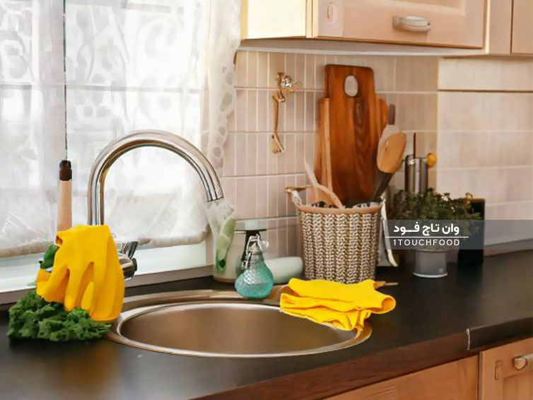 La importancia de limpiar la cocina