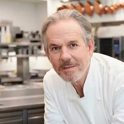 سرآشپز های معروف جهان: برترین ها در 50 سال اخیر 8 Thomas Keller