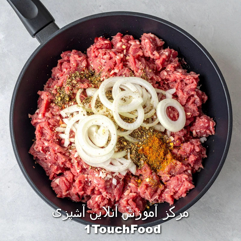طرز تهیه کباب کوبیده در تابه؛ نوآوری در آشپزخانه