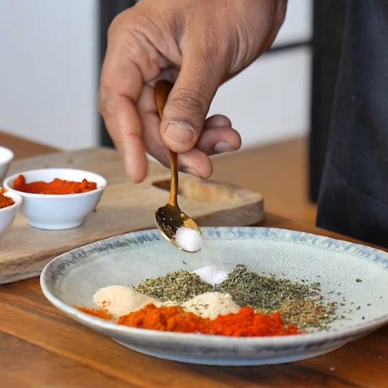 ادویههای مخصوص آشپزی | 5 ترکیب جادویی ادویه + کاربردها 4 طرز تهیه ادویه برای همه غذاها تصویر 2