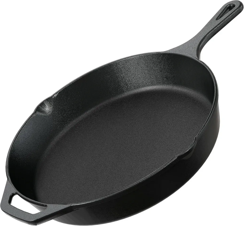بهترین ابزارهای پخت نان خانگی بدون فر 2025: ۴ مدل برتر برای پخت ساده 8 Utopia Kitchen Cast Iron Frying Pan 12 Inch