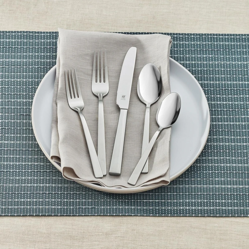 بهترین ست قاشق چنگال ضدباکتری ایمن 2025: 4 مدل برتر بهداشتی 1 ZWILLING King 45-pc Flatware Set, 18/10 Stainless Steel (Polished)