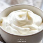 کالری خامه ترش و جدول ارزش غذایی آن در 100 گرم دقیق و کامل